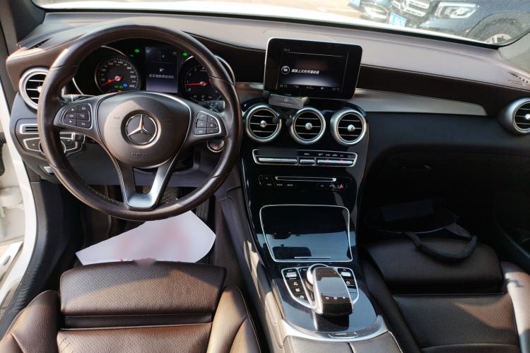 Used Mercedes-Benz GLC 2016 GLC 200 4MATIC
