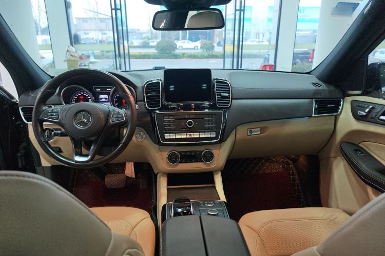 Used Mercedes-Benz GLS 2018 GLS 500 4MATIC
