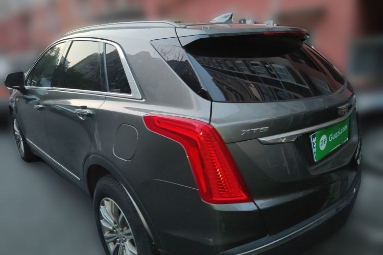 Used Cadillac XT5 2018 25T Luxury Model
