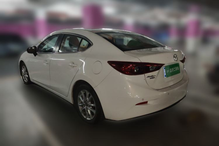 Used Mazda 3 Axela 2017 Sedan 1.5L Automatic Comfort Model Emission Standard China V
