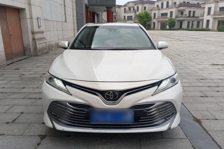 Used Toyota Camry 2019 Revised Version 2.0G Luxury Edition