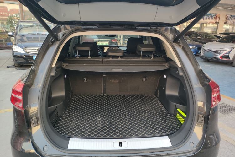 Used Hongqi HS5 2022 Facelifted Version 2.0T Smart Connect Flagship All-Wheel-Drive Edition