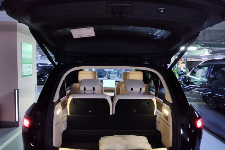 Used Nio ES8 2026 Model 6-seat Executive Luxury Edition Trunk