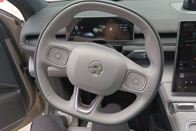 Used Nio EC6 2024 75 kWh