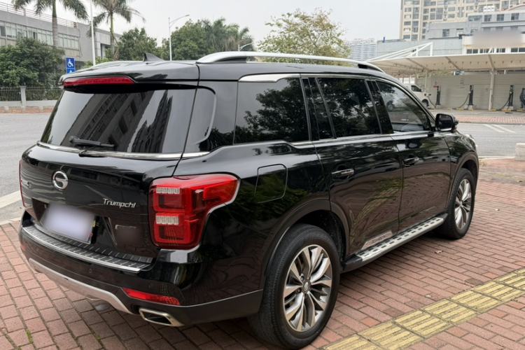 Used GAC Trumpchi GS8 2017 320T Two-Wheel Drive Luxury Smart Connectivity Version (7 Seats) Exterior 7