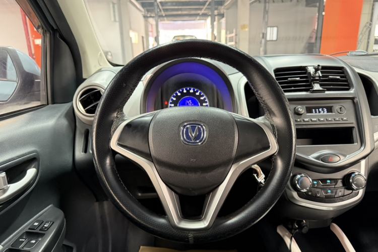 Used Oshan Benni E-Star 2021 National Edition Xin Yue Version (Fast-Charging Edition) Lithium Iron Phosphate (31.95 kWh)