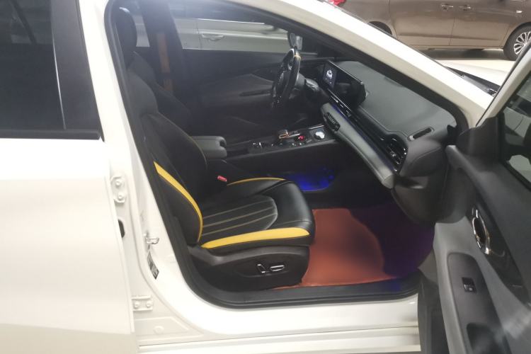 Used GAC Trumpchi EMPOW 2021 270T DCT J16 Version