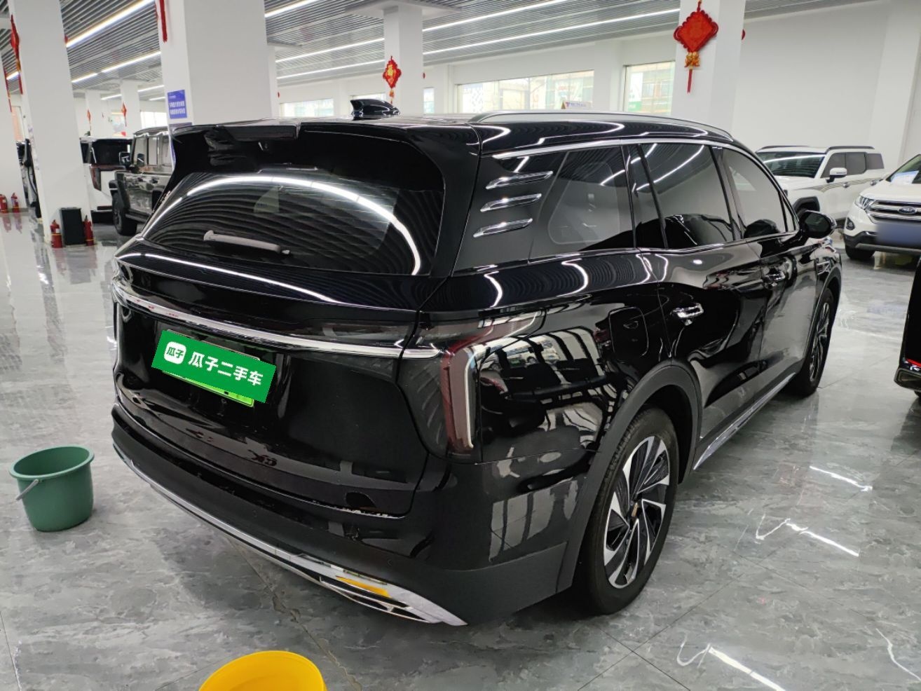 Hongqi HS7 PHEV 2024 2.0T PHEV Four-Wheel Drive Flagship Edition 6 Seats — снимка 4
