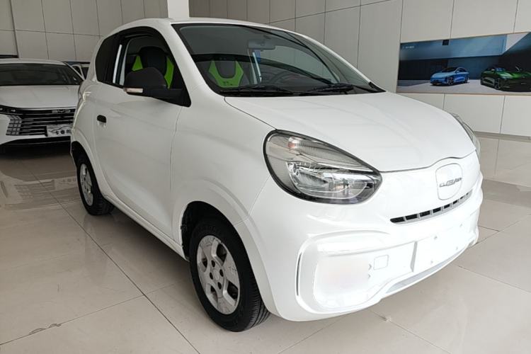 Used Roewe Clever 2021 302 km New Four-Seater Super-Efficient Version
