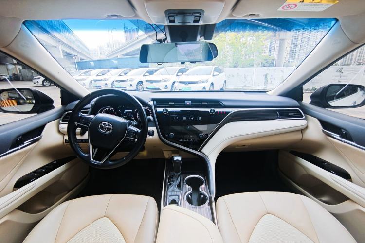 Used Toyota Camry 2019 Revised Version 2.5G Luxury Edition
