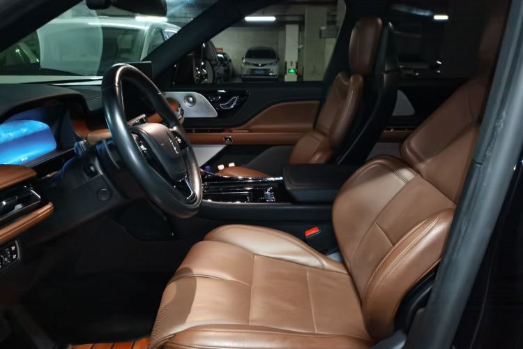 Used Lincoln Aviator 2021 3.0T V6 All-Wheel-Drive Executive Edition