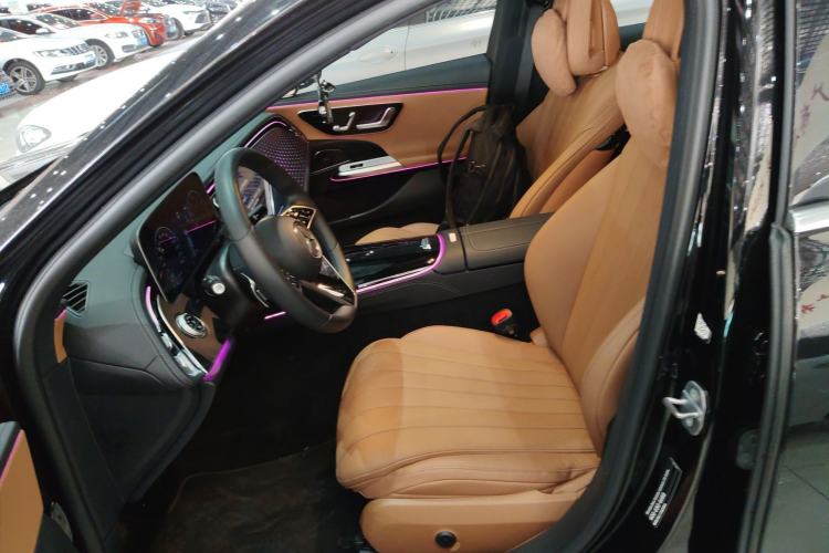 Used Mercedes-Benz E-Class 2024 E 260 L
