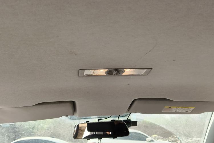 Used Volkswagen Lavida 2017 1.6L Manual Fashion Edition
