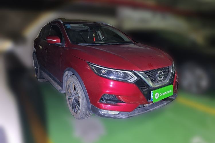 Used Nissan Qashqai 2019 2.0L CVT Luxury Edition Front Right 45 Deg