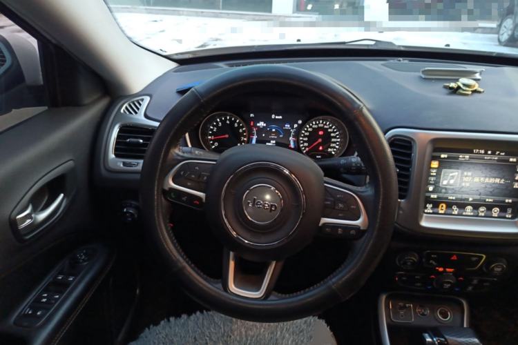 Used Jeep Compass 2017 200T Automatic Family Edition