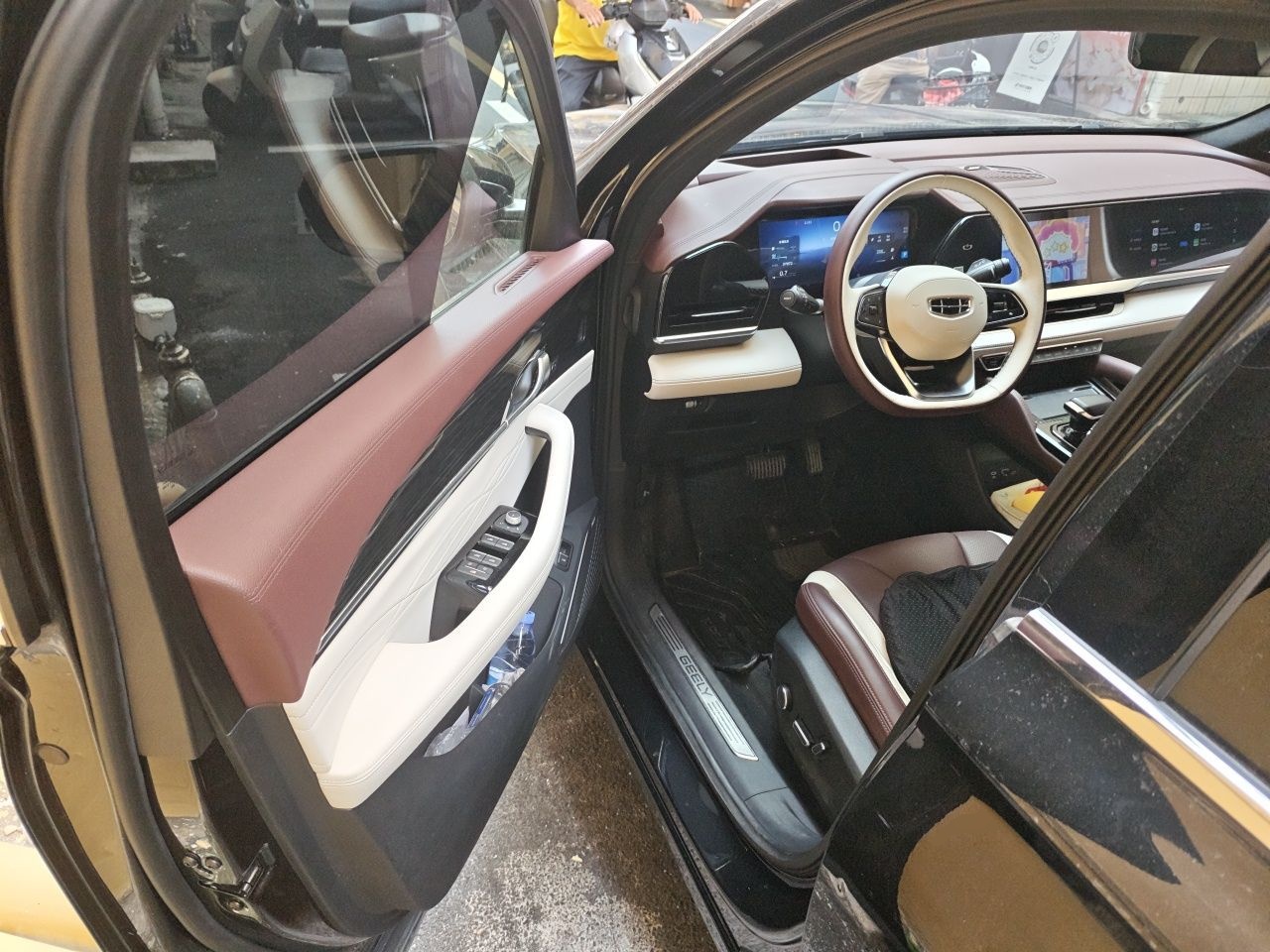 Geely Auto Monjaro L 2021 2.0TD High-Power Automatic All-Wheel-Drive Flagship Version — снимка 16