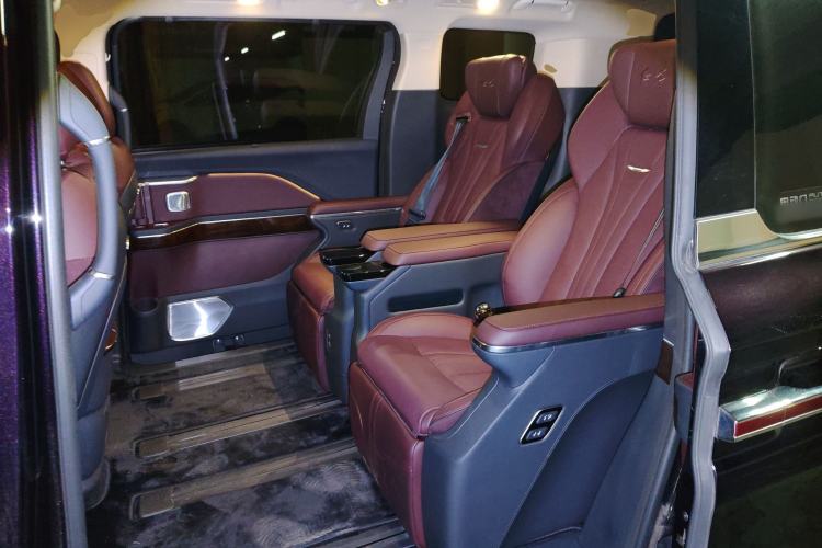 Used Hongqi HQ9 2023 2.0T Smart Connect Flagship Edition Left Rear Seat