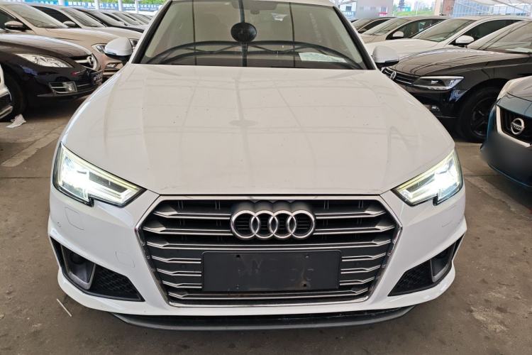 Used Audi A4L 2019 40 TFSI Fashion Version China V