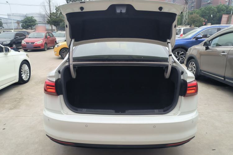 Used Volkswagen Bora 2019 Revised Version 1.5L Manual Fashion Edition China VI Standard