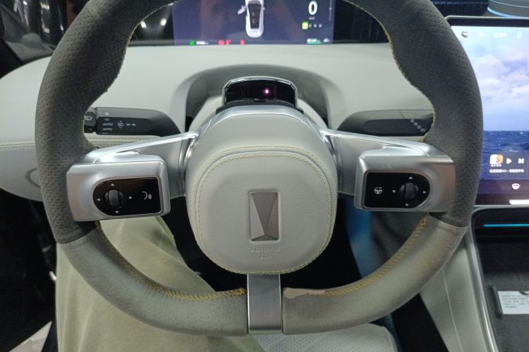 Used Avatr 11 2022 Long-Range Dual-Motor Luxury Edition 5 Seats