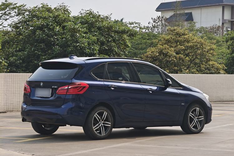 Used BMW 2 Series Active Tourer 2016 218i Sports Design Package Exterior 3