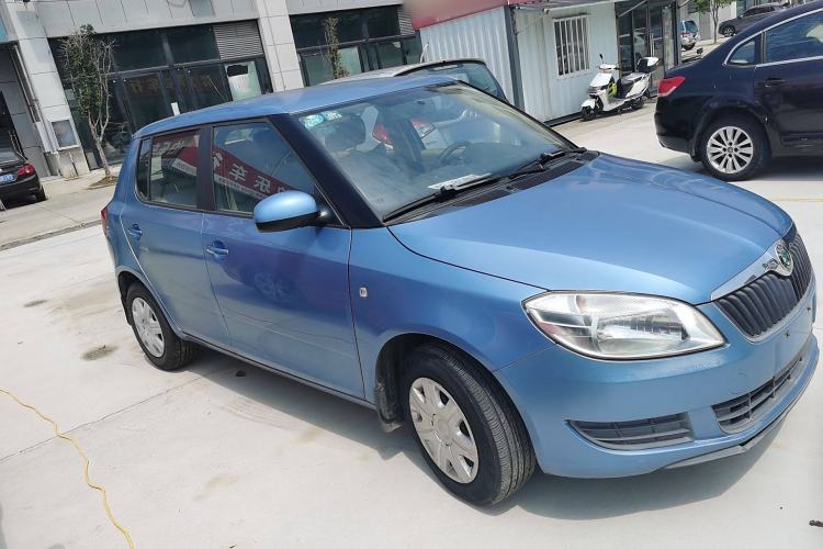 Used Skoda Fabia 2012 1.4L Automatic Crystal Edition