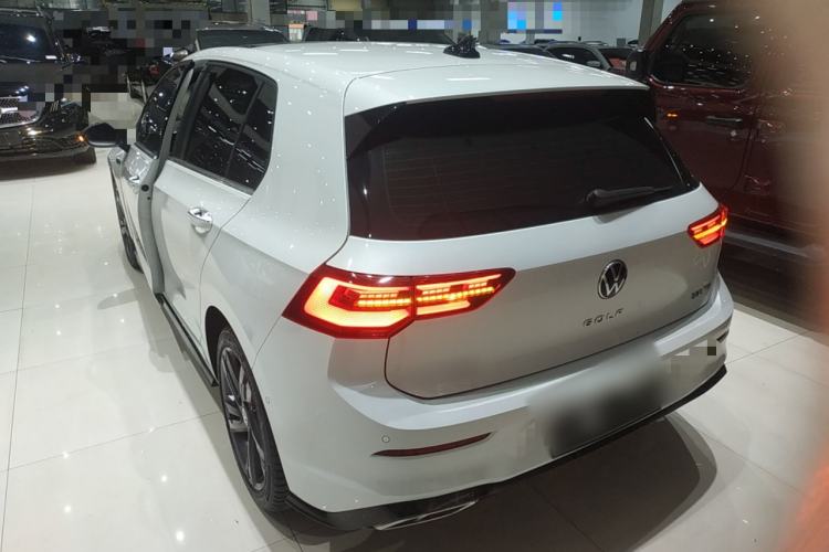 Used Volkswagen Golf 2021 280TSI DSG R-Line Rear Left 45 Deg