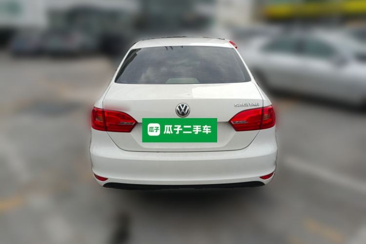 Used Volkswagen Sagitar 2012 1.6L Automatic Fashion Edition