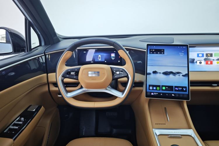 Used Geely Galaxy L7 2025 EM-i 115km Exploration+ Edition