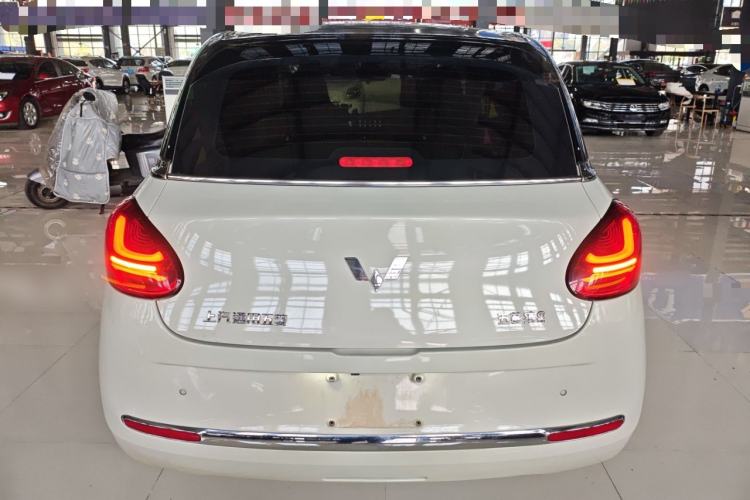 Used Wuling Bingo 2023 410 km Lingxi Deluxe Edition
