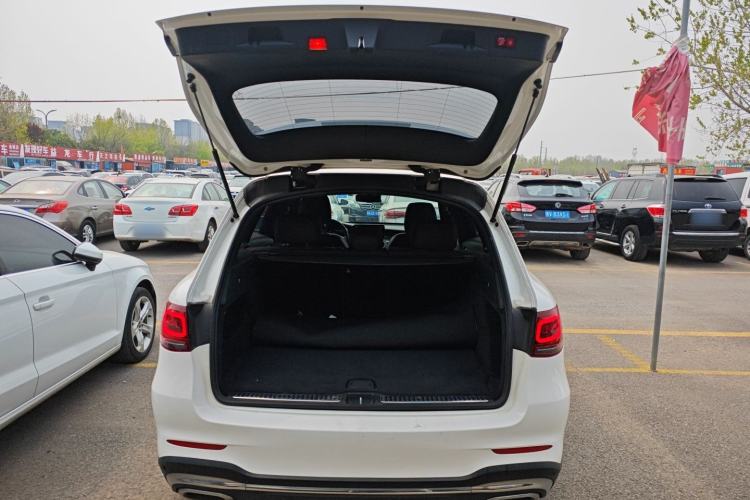 Used Mercedes-Benz GLC 2020 Facelift GLC 300 L 4MATIC Dynamic Edition
