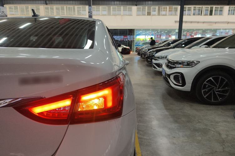 Used Chery Arrizo 5 2017 1.5L CVT Luxury Edition