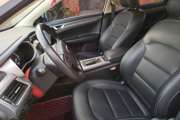 Used Geely Auto Emgrand GL 2018 1.8L DCT Elite Smart Connectivity Version Left Front Seat