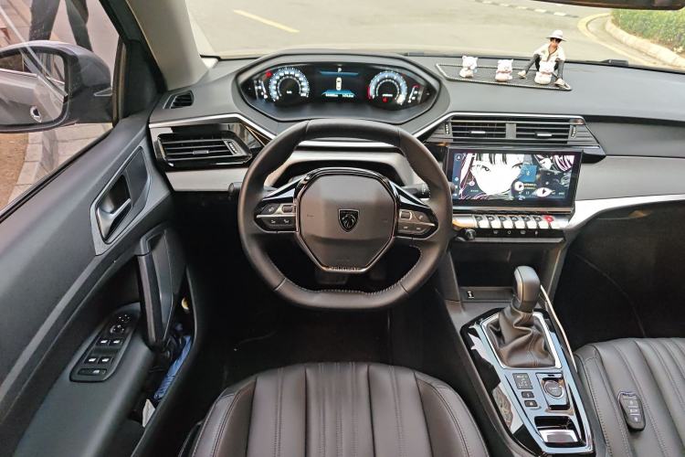 Used Peugeot 408 2022 1.6T Light-Chasing Edition
