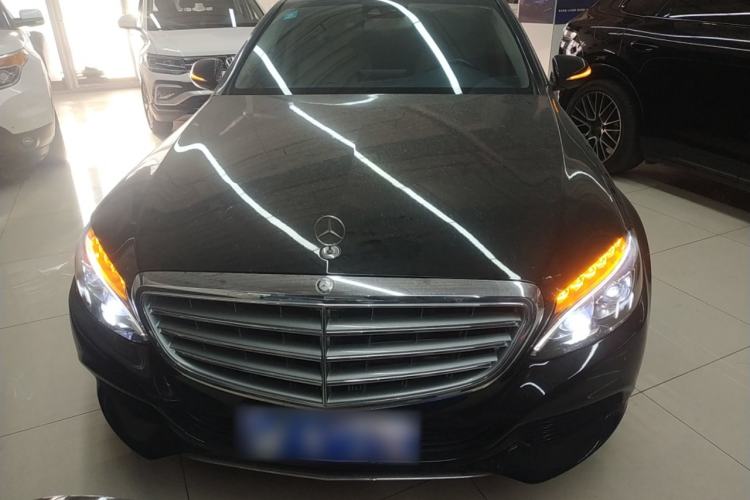 Used Mercedes-Benz C-Class 2015 C 260 L
