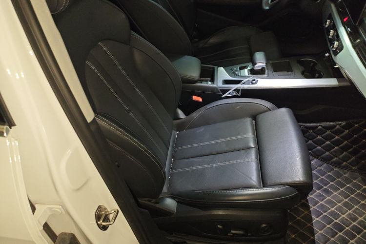 Used Audi A4L 2023 40 TFSI Fashion Dynamic Model
