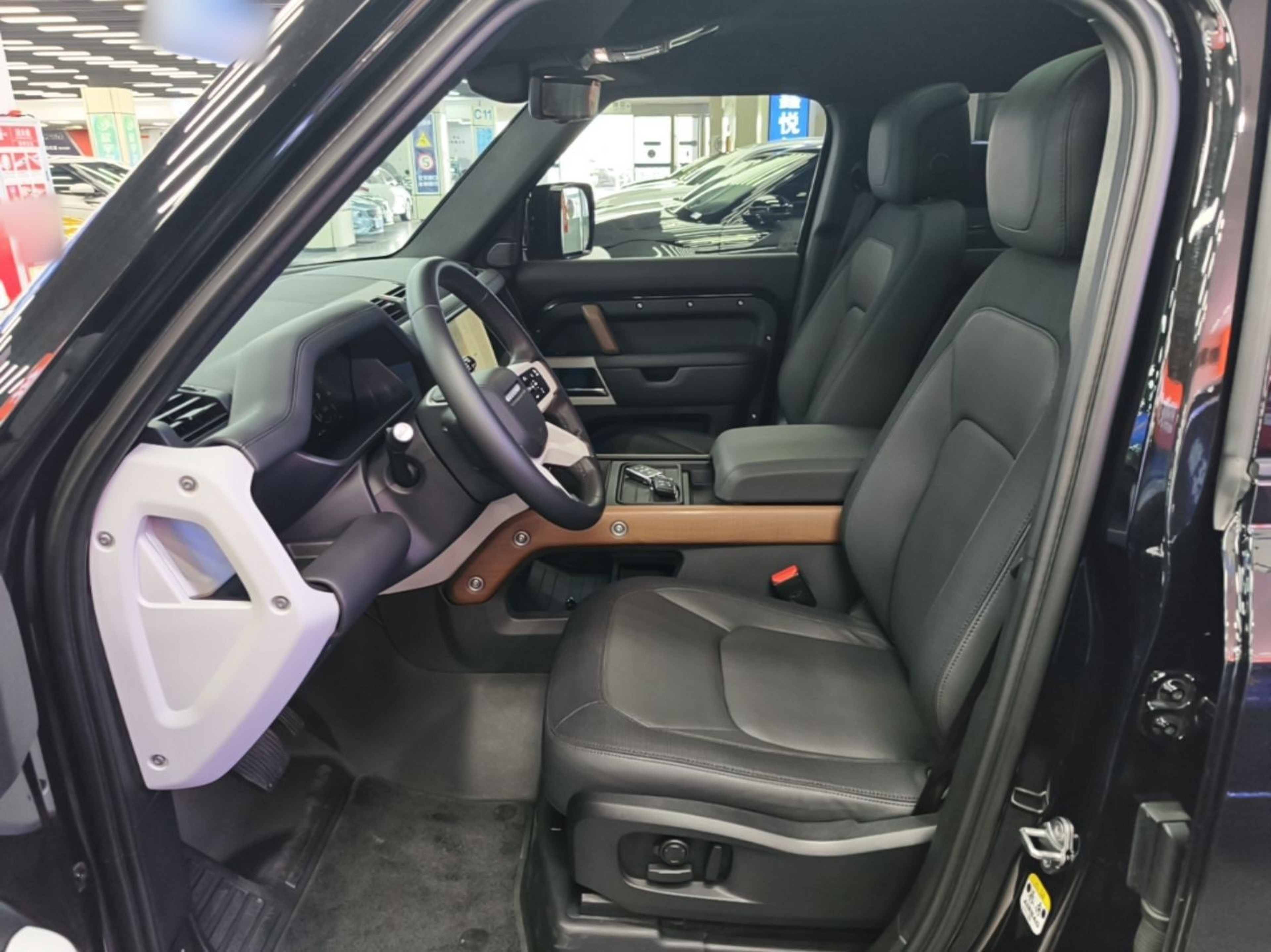 Interior delantero