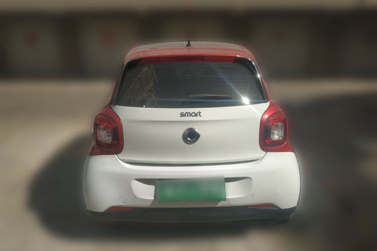 Used smart forfour 2016 0.9T 66 kW Pioneer Edition