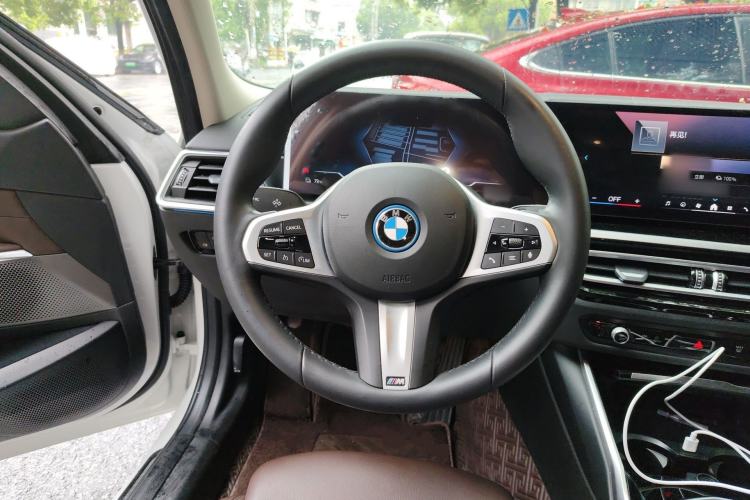Used BMW i3 2024 eDrive 35 L Steering Wheel