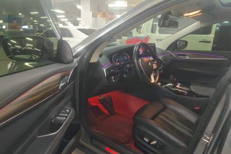 Used BMW 6 Series GT 2022 630i Luxury Design Package Driver Seat