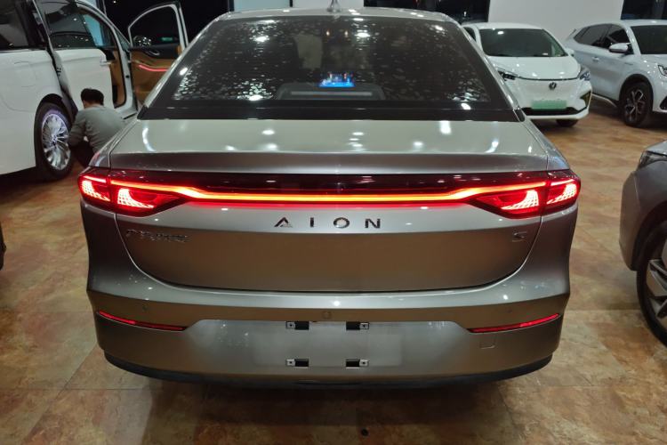 Used AION S 2023 Meizu 580 Lithium Iron Phosphate Rear