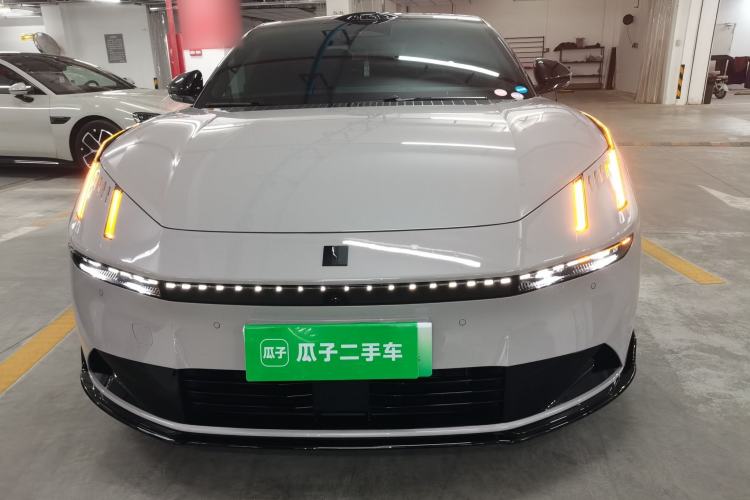 Used Lynk & Co 10 EM-P 2025 Model 240 Four-Wheel Drive Ultra Front