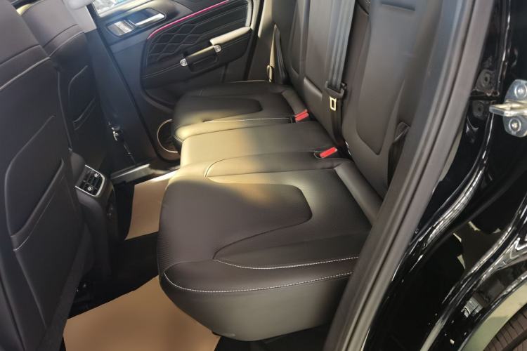 Used Tank 300 2025 2.0T Conqueror
