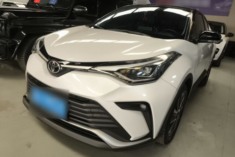 Used Toyota IZOA 2021 2.0L Yichi Version