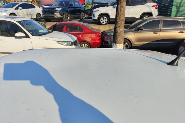 Used Chery QQ Ice Cream 2024 Youth Edition 205km Milkshake