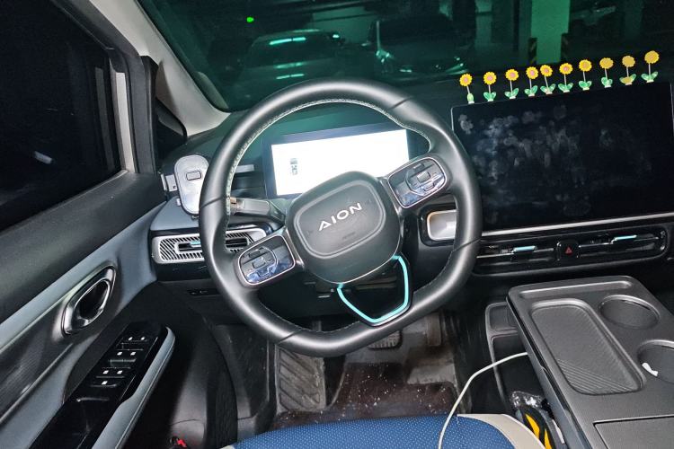 Used AION Y 2023 Plus 510 Enjoy Edition