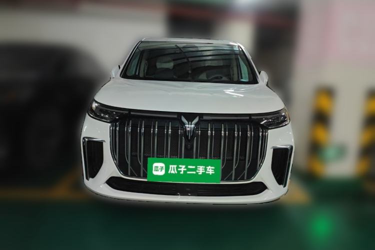 Used VOYAH Dream 2022 Low-Carbon Edition Plus Intelligent Driving Package Front