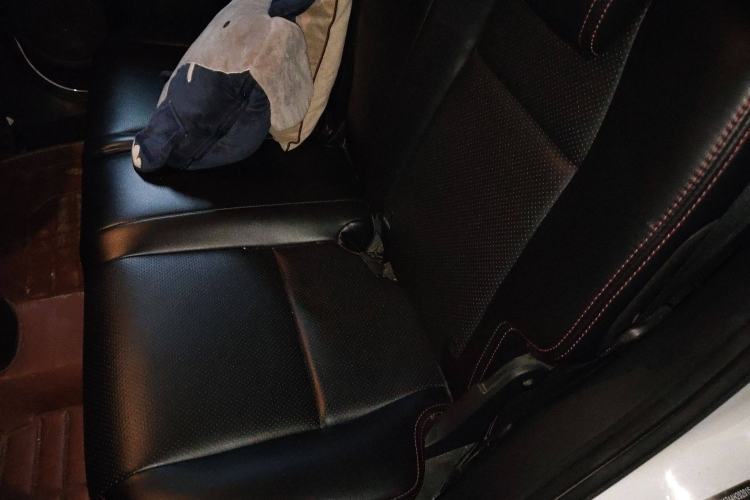 Used Honda Vezel 2017 1.5L manual two-wheel drive Comfort trim level