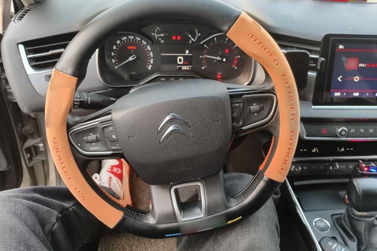 Used Citroen C5 2017 350THP Automatic Luxury Model Steering Wheel