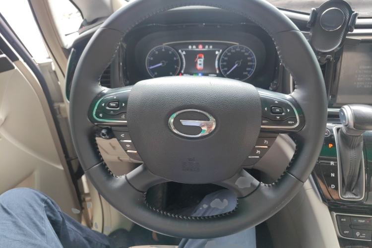 Used GAC Trumpchi M8 2018 320T Luxury Edition Steering Wheel